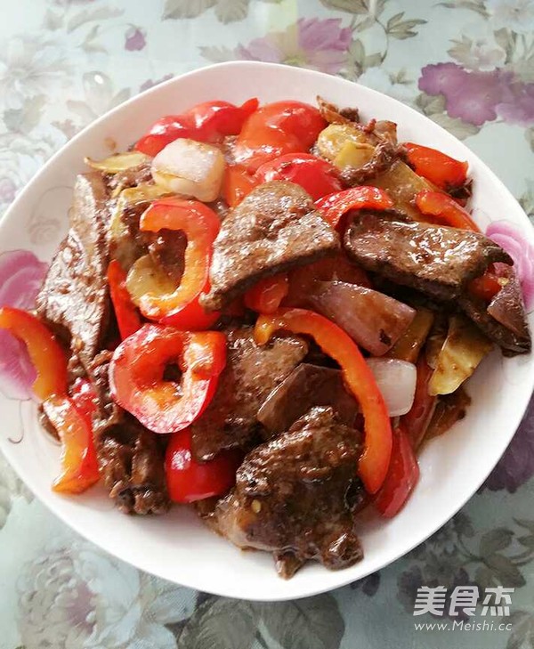 紅椒炒豬肝的做法-家常味炒菜譜