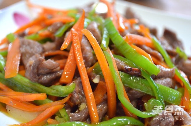 青椒肉絲的做法-家常味炒菜譜
