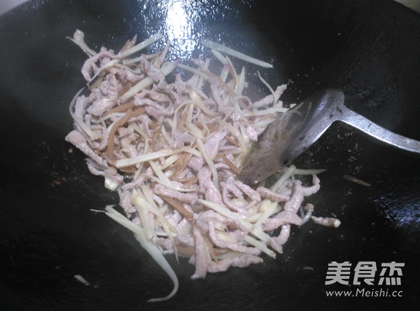 仔姜肉絲的做法-家常味炒菜譜