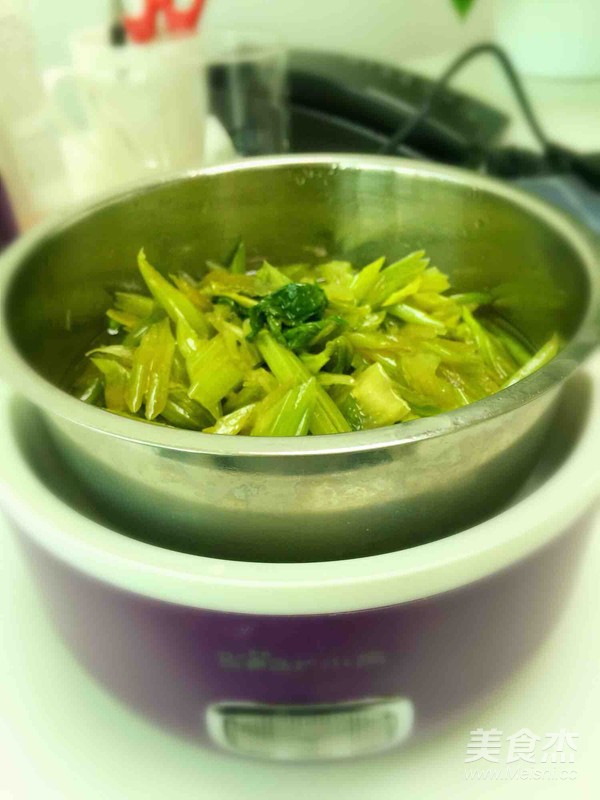 蒸芹菜的做法-咸鮮味蒸菜譜
