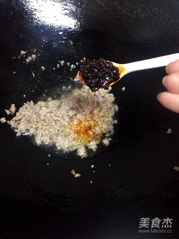 肉末老干媽豆腐的做法-家常味燒菜譜