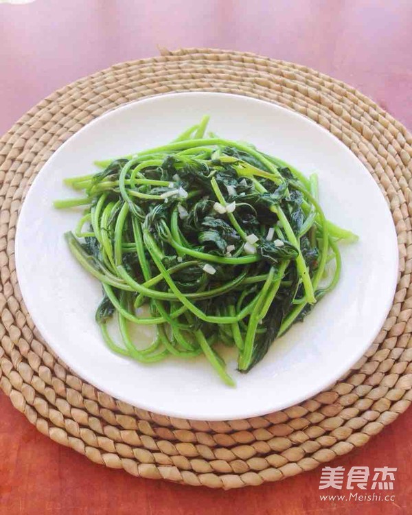 清炒番薯葉的做法-家常味炒菜譜-易網(wǎng)健康養(yǎng)生網(wǎng) 清炒番薯葉的做法-家常味炒菜譜