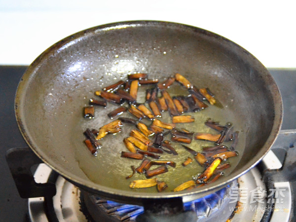 健康美味的清蒸鯧魚的做法-咸鮮味蒸菜譜