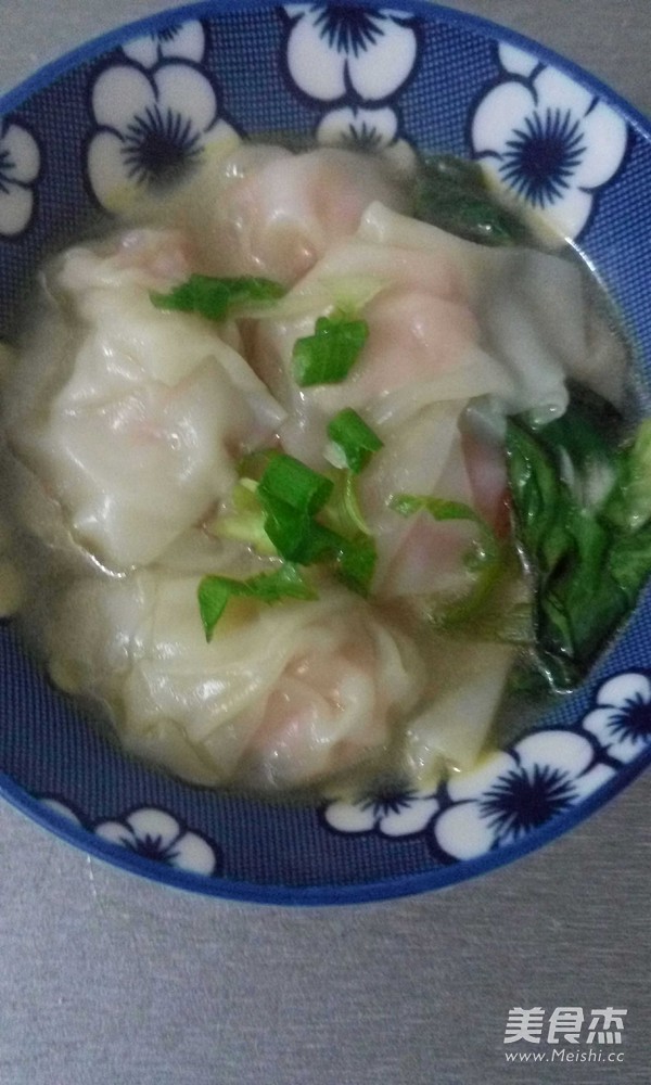 西紅柿青菜小餛飩的做法-咸鮮味煮菜譜