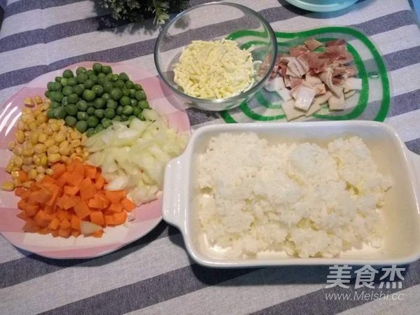 咖喱培根焗飯的做法-咖喱味烘焙菜譜