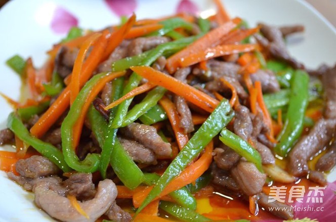 青椒肉絲的做法-家常味炒菜譜