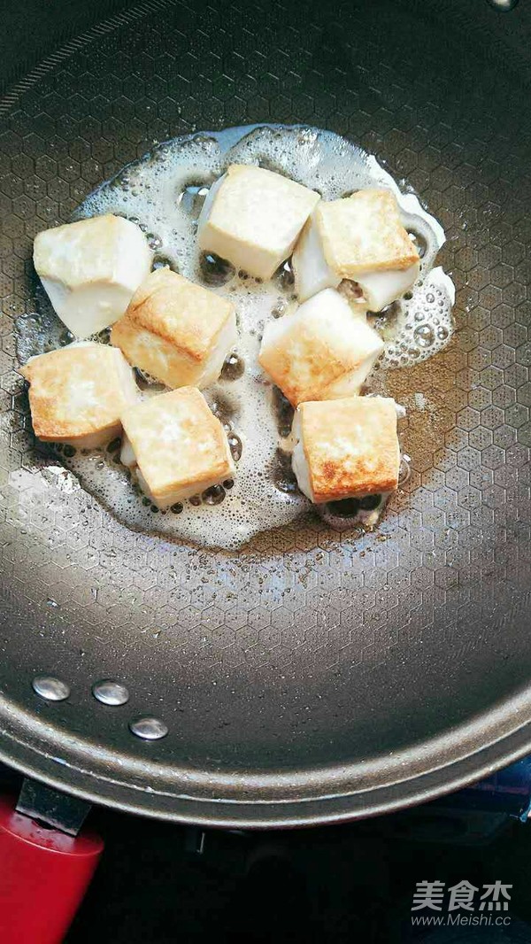 豆腐盒子的做法-蔥香味煲菜譜