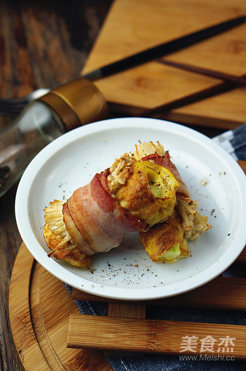 雞蛋培根卷的做法-黑椒味烤菜譜-易網健康養生網 雞蛋培根卷的做法-黑椒味烤菜譜