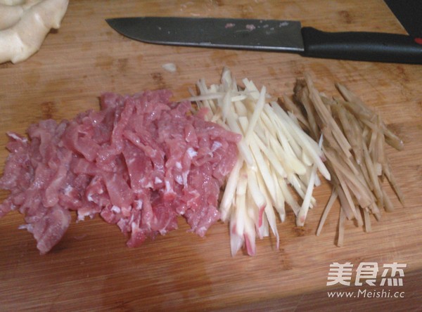 仔姜肉絲的做法-家常味炒菜譜