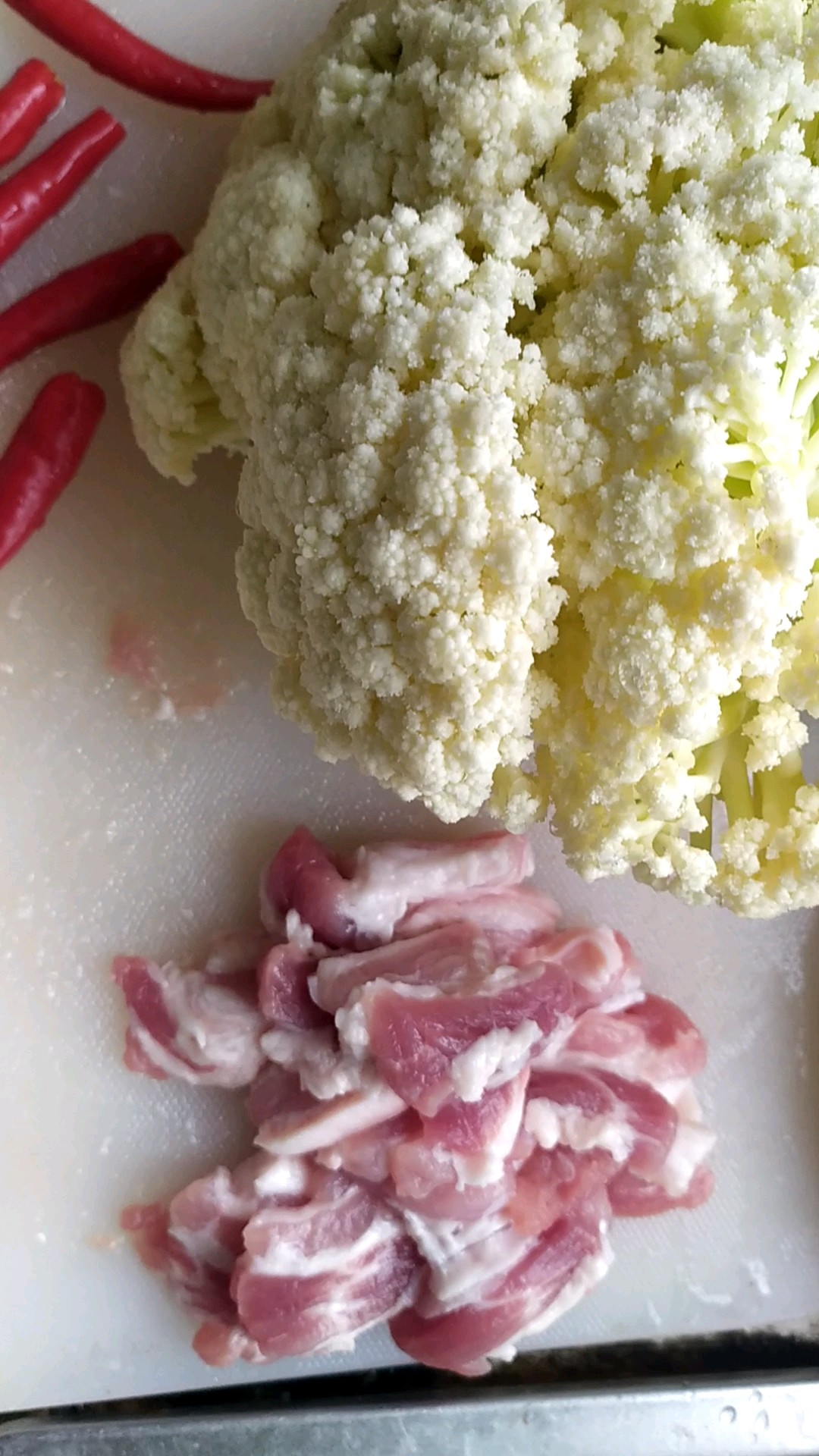 干鍋花菜的做法-香辣味燒菜譜-易網<a href=http://www.gyfww.com/ target=_blank class=infotextkey>健康養生</a>網 干鍋花菜的做法-香辣味燒菜譜