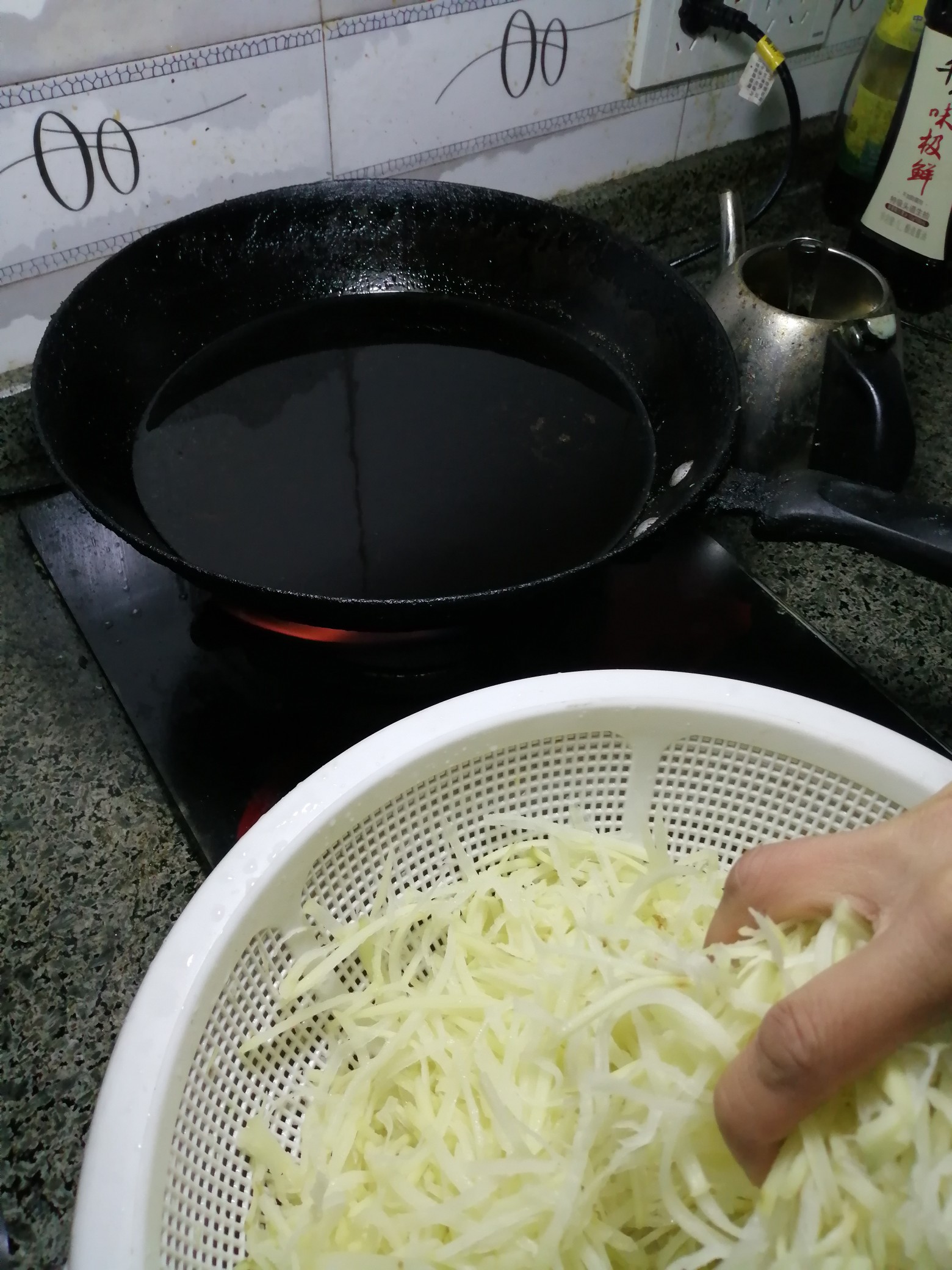 涼拌金絲的做法-酸甜味拌菜譜