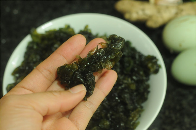 地皮菜炒雞蛋的做法-家常味炒菜譜