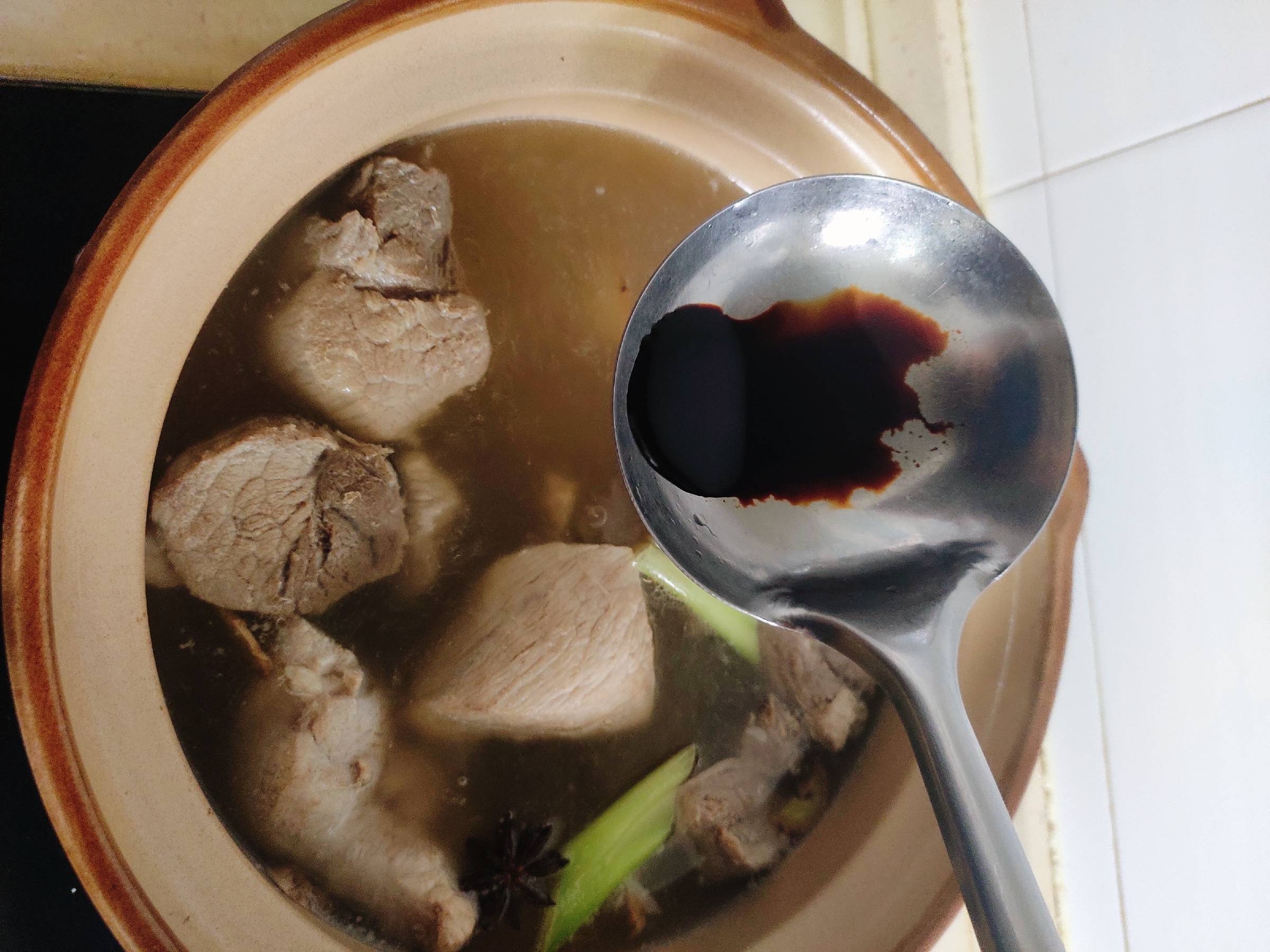 自制皮凍的做法-咸鮮味煮菜譜