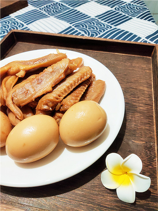 鹵鴨掌鴨翅的做法-五香味鹵菜譜