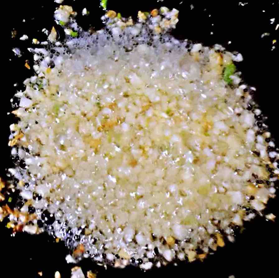 蒜蓉海蝦蒸金針菇的做法-家常味蒸菜譜