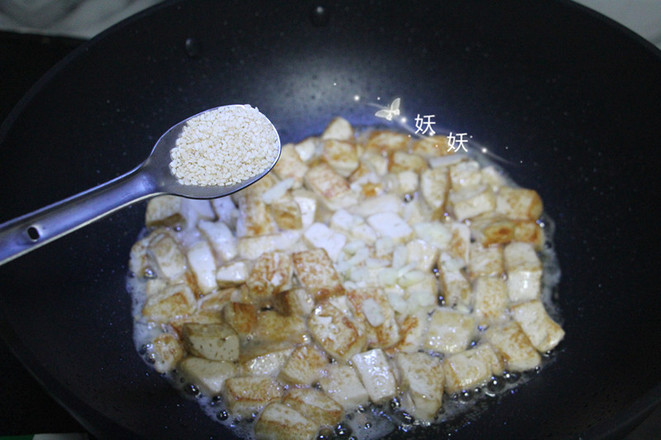 孜然小蔥煎豆腐的做法-家常味煎菜譜