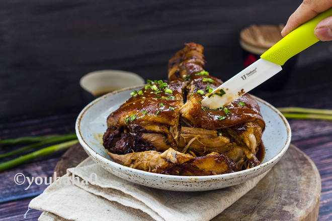 東坡發財肘子的做法-家常味燉菜譜