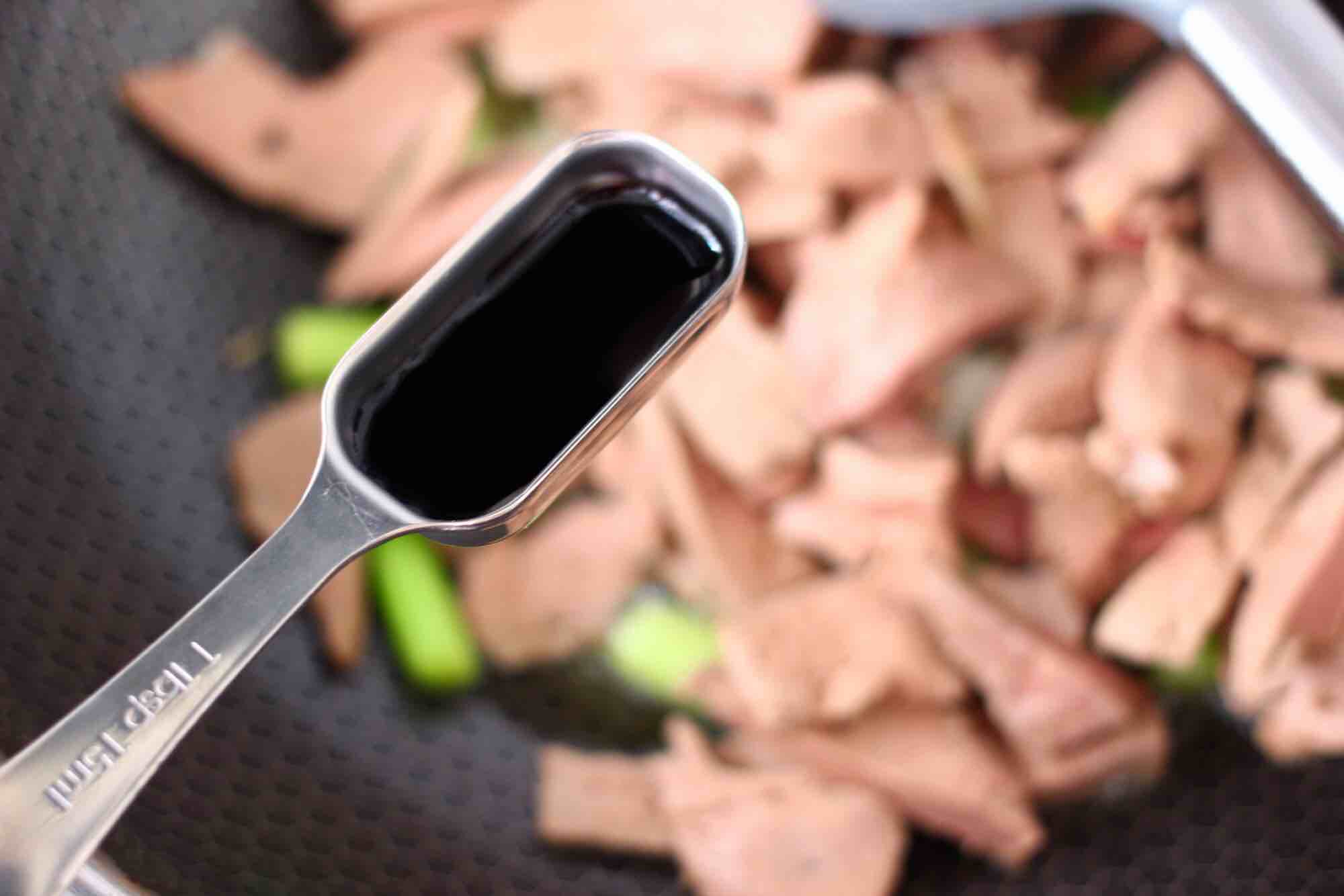 蒜苗爆肝尖的做法-蒜香味爆菜譜