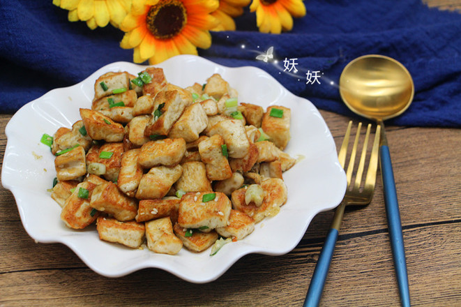 孜然小蔥煎豆腐的做法-家常味煎菜譜