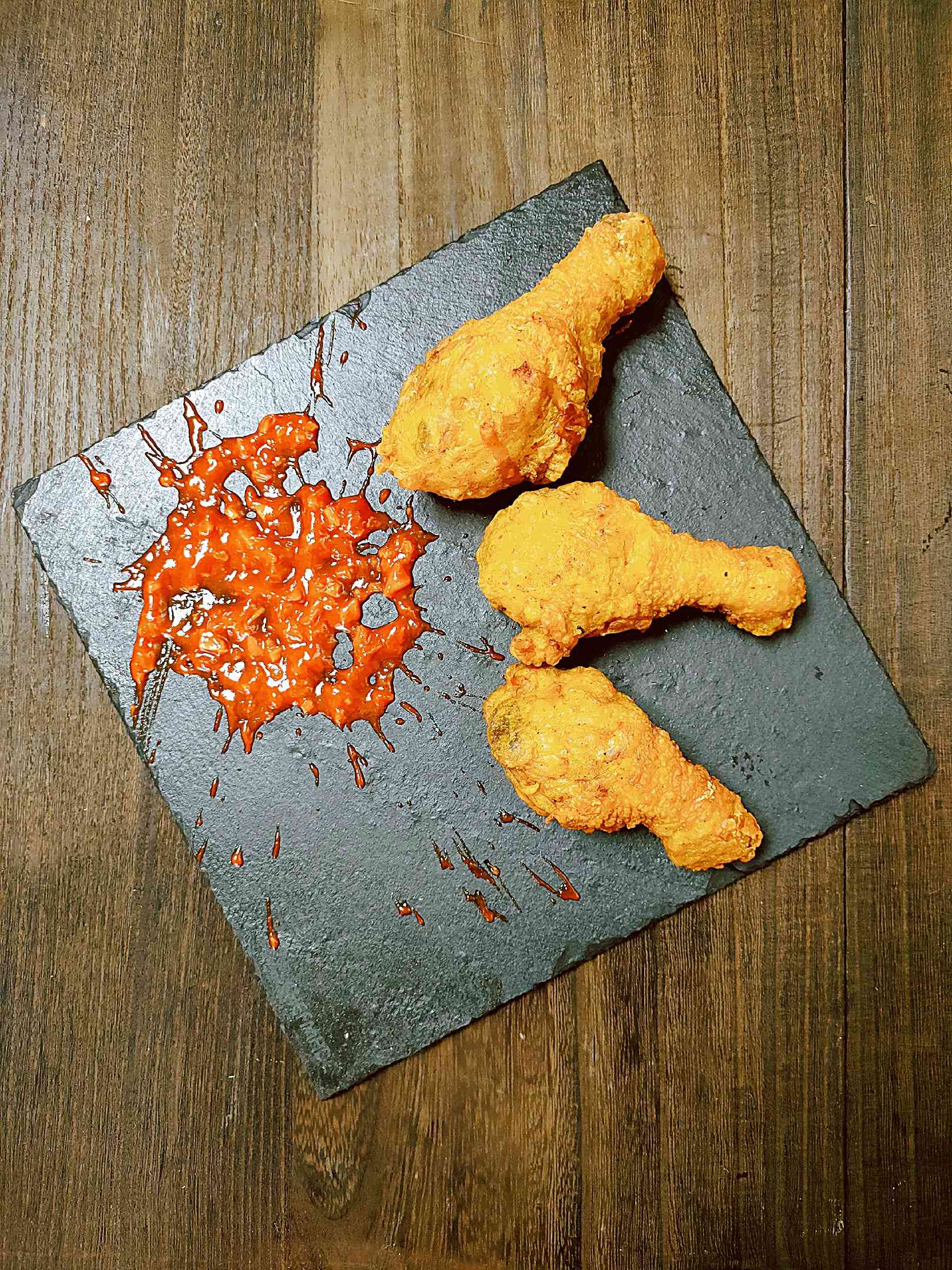 韓式炸雞的做法-酸辣味炸菜譜