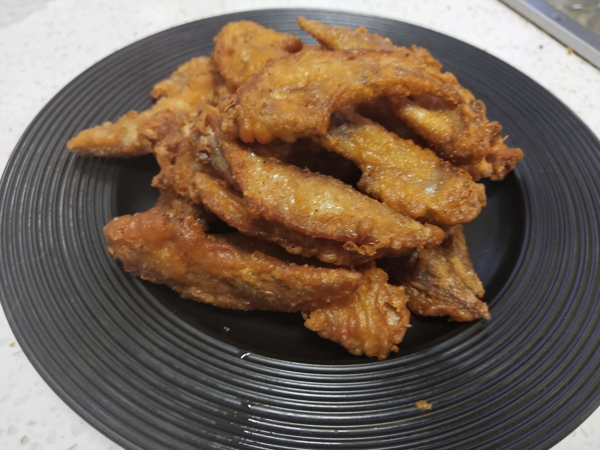 飄香酥炸雞翅尖的做法-家常味炸菜譜