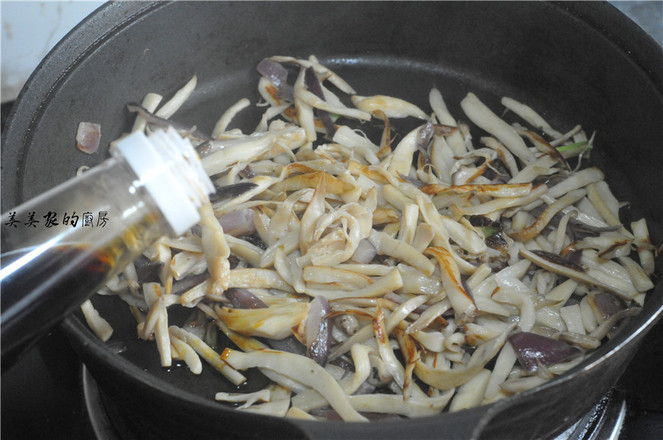 孜然杏鮑菇的做法-家常味炒菜譜-易網(wǎng)健康養(yǎng)生網(wǎng) 孜然杏鮑菇的做法-家常味炒菜譜