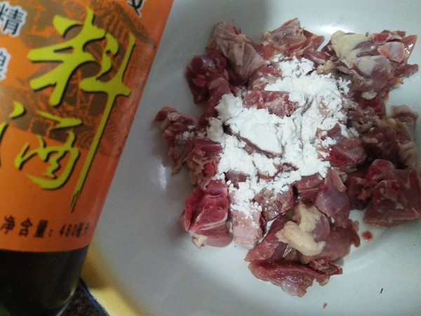 新鮮豌豆燒鴨子的做法-咸鮮味燒菜譜