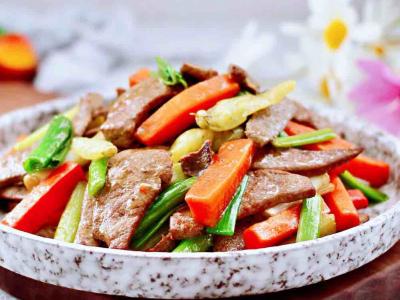 蒜苗爆肝尖的做法-蒜香味爆菜譜