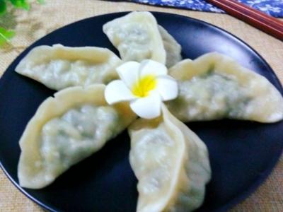 菠菜雞蛋蒸餃的做法-咸鮮味蒸菜譜