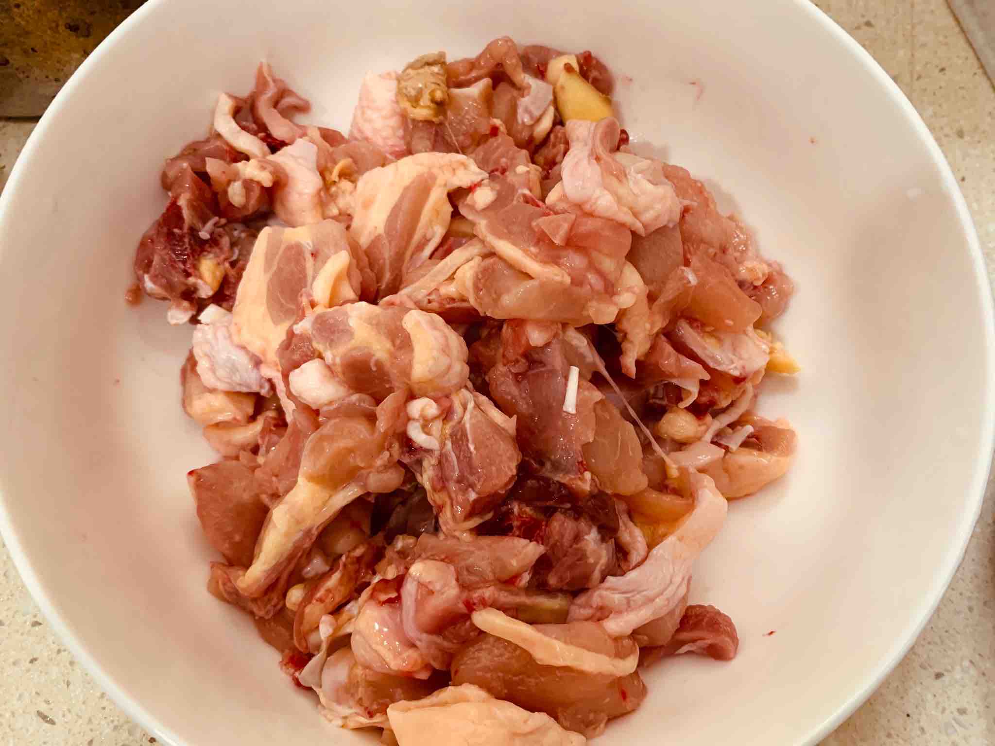 油燜雞的做法-家常味燜菜譜