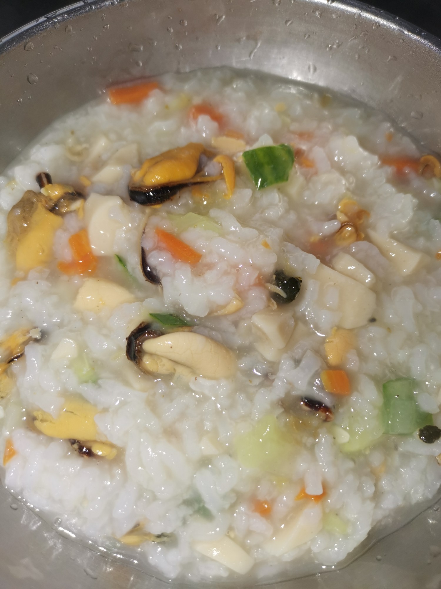 青口貝營養粥的做法-家常味煮菜譜