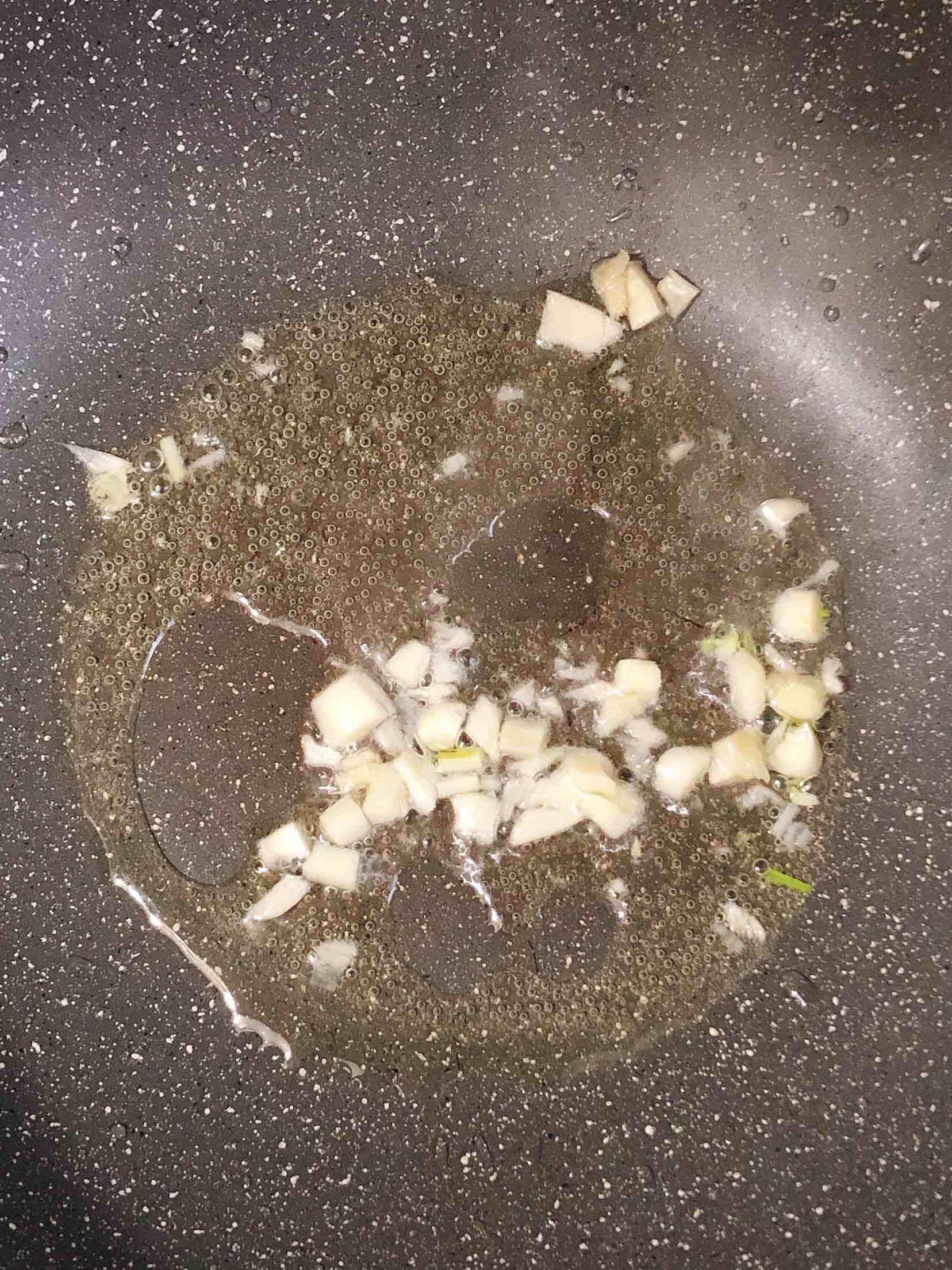 牛肉腸之燴三鮮的做法-家常味炒菜譜