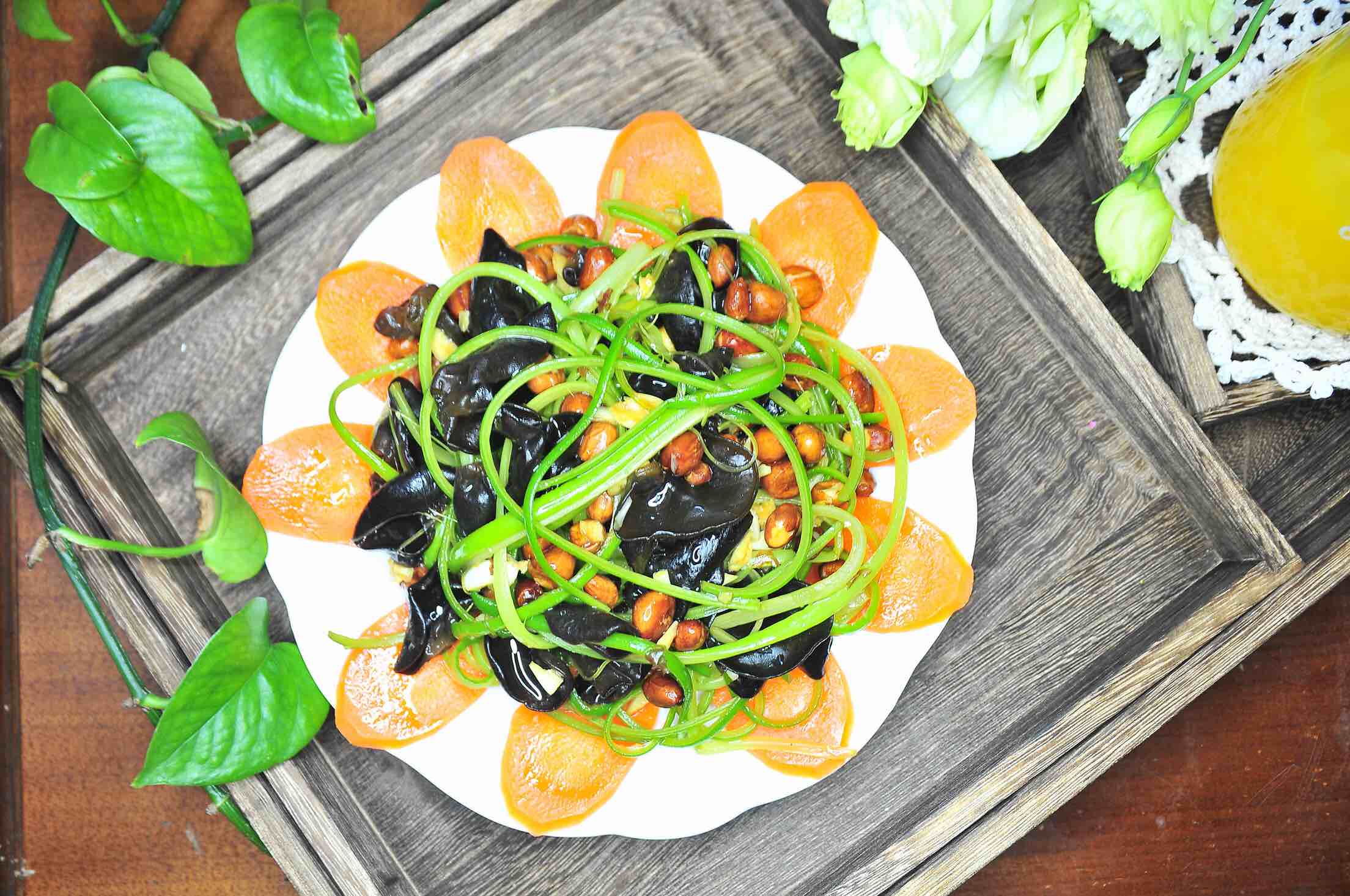 涼拌蒜薹的做法-家常味拌菜譜-易網健康養生網 涼拌蒜薹的做法-家常味拌菜譜