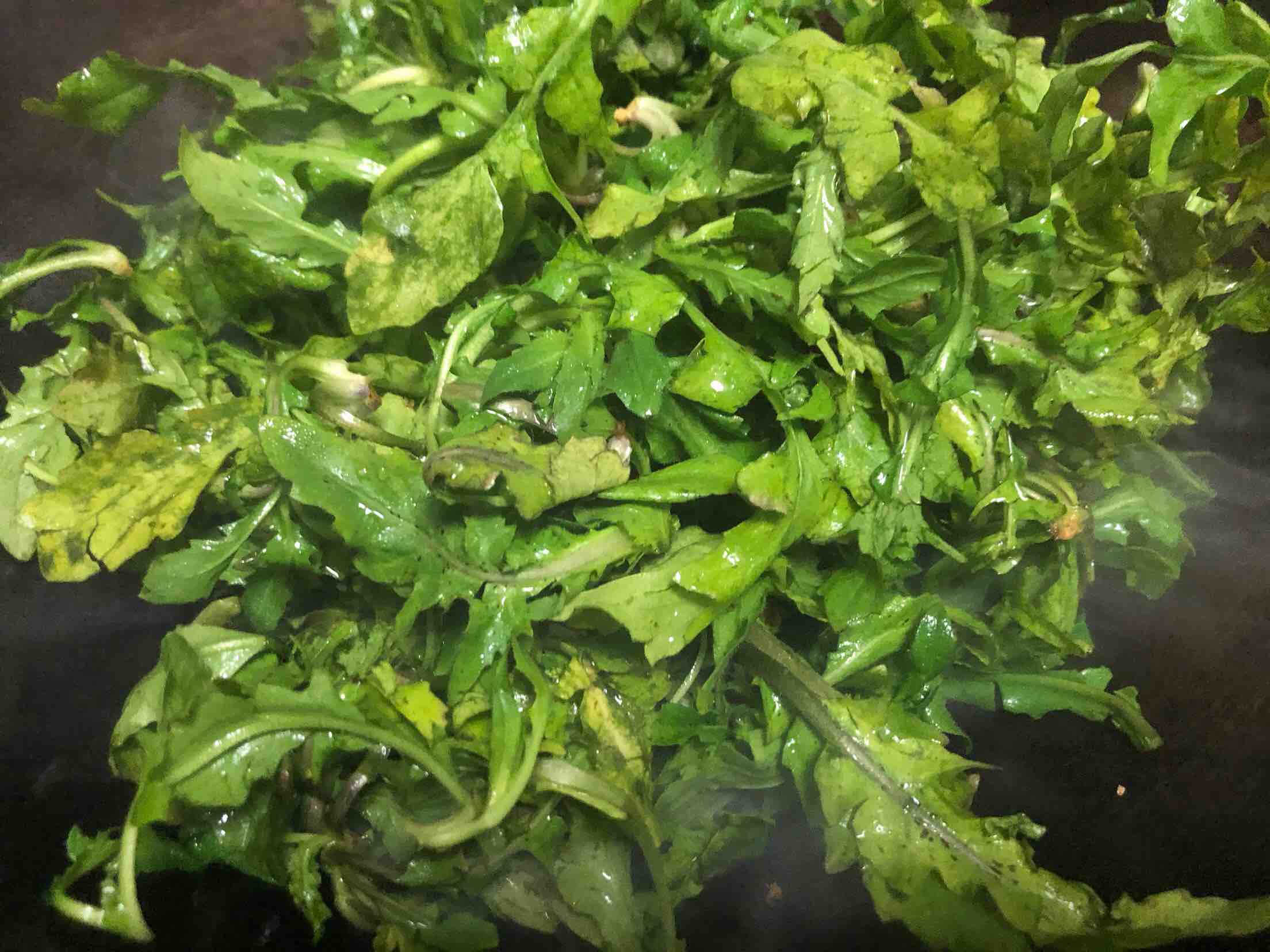 咸肉絲炒薺菜的做法-咸鮮味炒菜譜