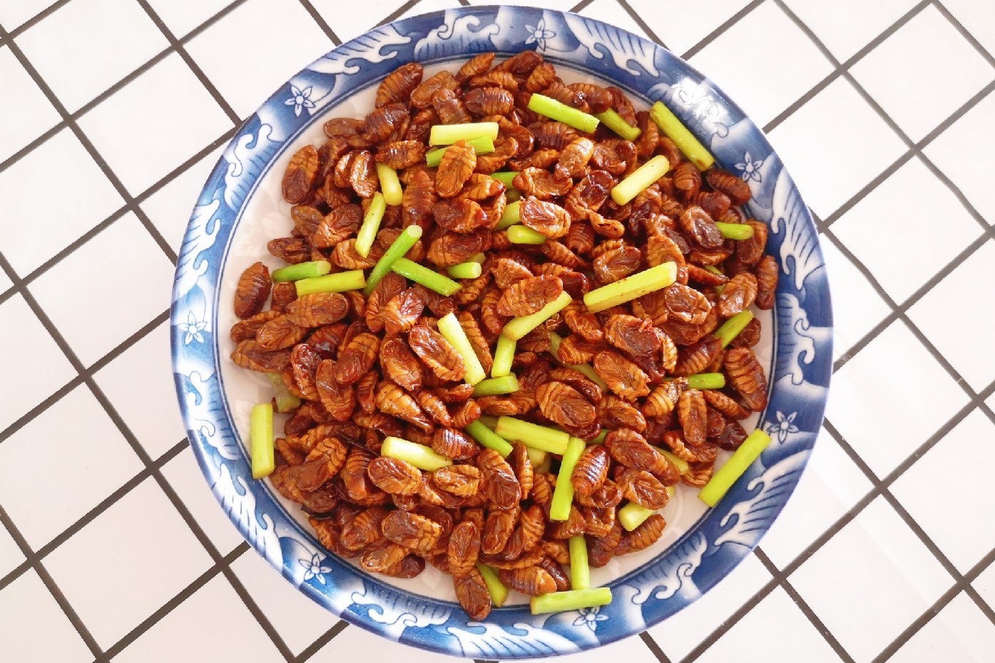 炒蠶蛹的做法-家常味炒菜譜