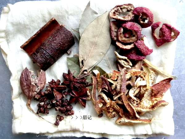 電飯煲鹵牛肉的做法-咸鮮味鹵菜譜