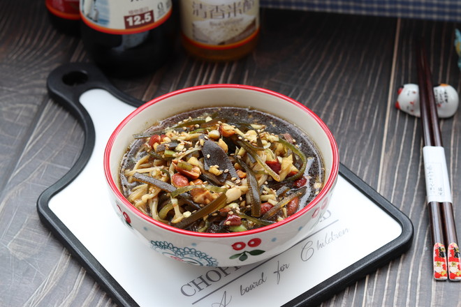 金針菇拌海帶絲的做法-咸鮮味拌菜譜-易網健康養生網 金針菇拌海帶絲的做法-咸鮮味拌菜譜