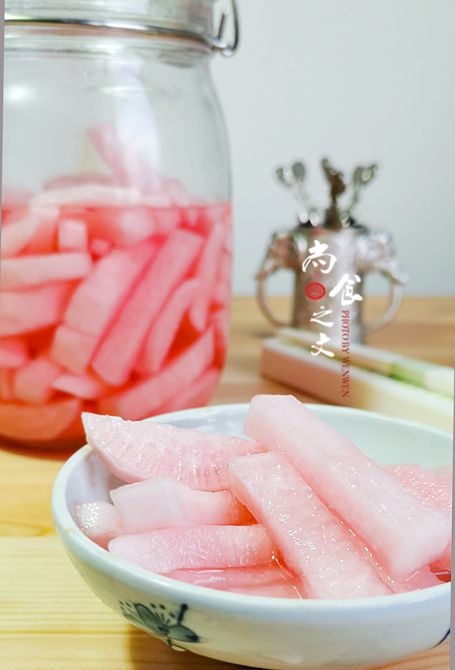 春天里要做好看的泡菜—胭脂蘿卜的做法-酸甜味腌菜譜