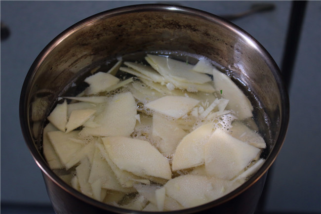 筍炒黃瓜片的做法-家常味炒菜譜