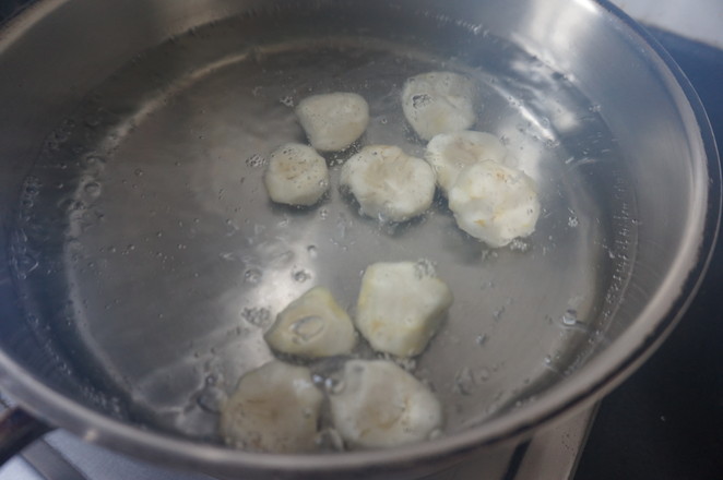 沒有豬肉的株肉獅子頭的做法-醬香味燉菜譜