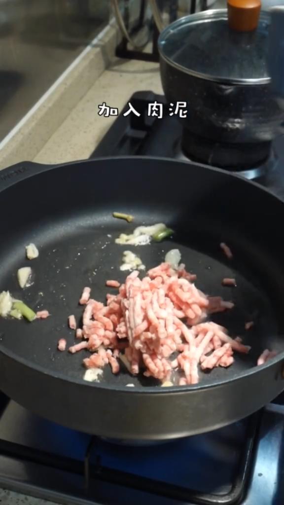 肉末燉粉絲的做法-咸鮮味燉菜譜