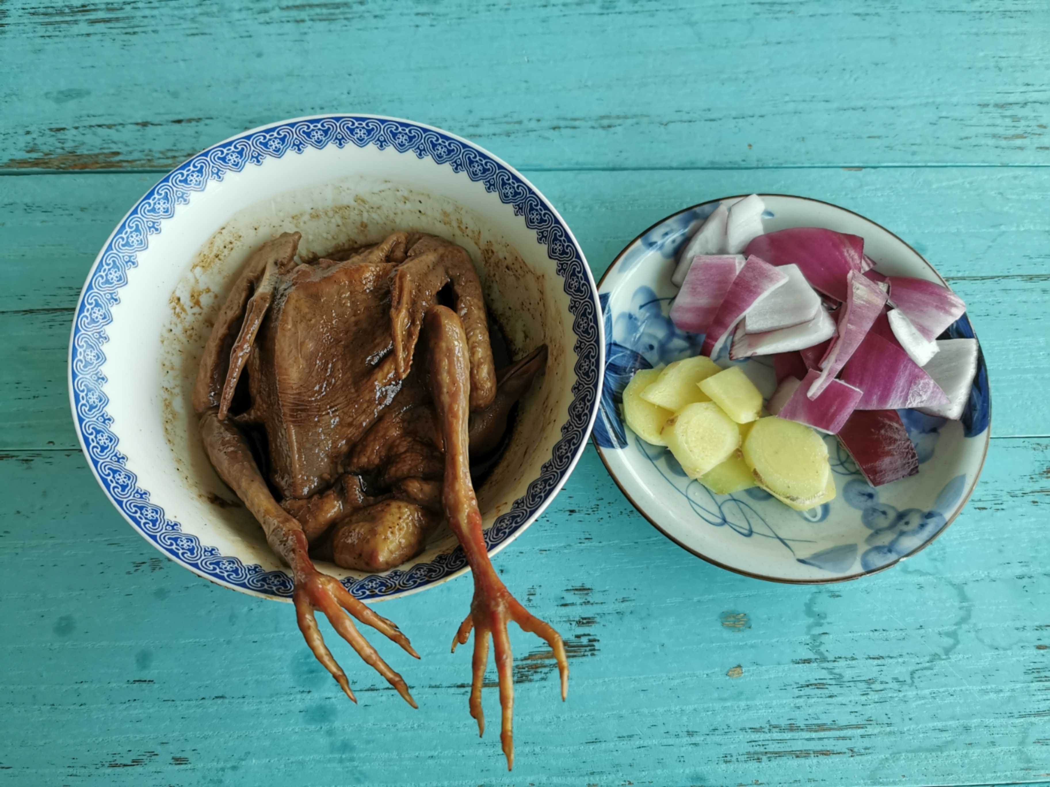 不用烤箱也能烤乳鴿的做法-咸鮮味烤菜譜