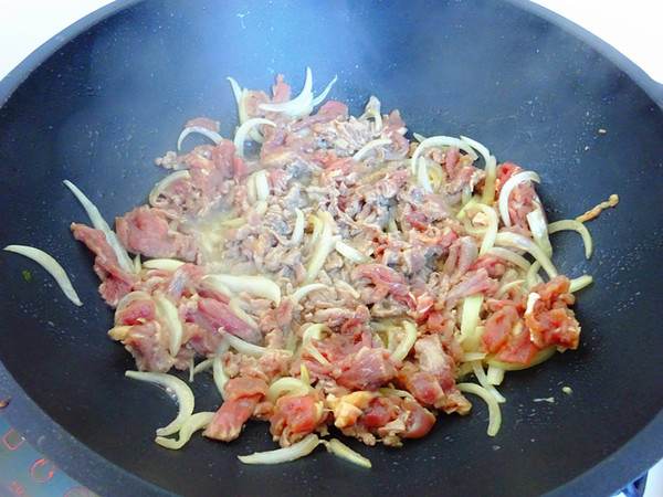 蔥香牛肉的做法-蔥香味炒菜譜