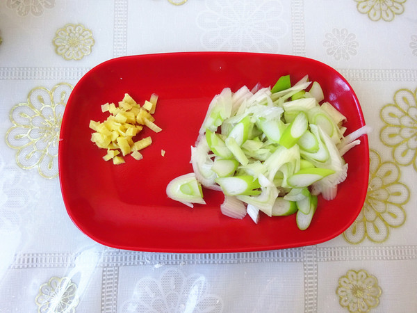 糖醋燜蝦的做法-酸甜味燜菜譜