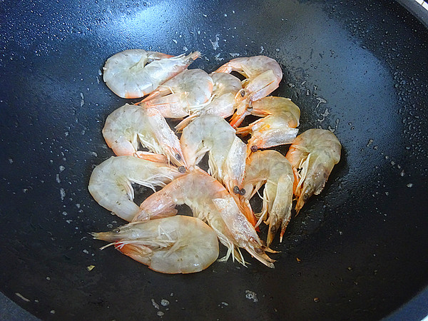 糖醋燜蝦的做法-酸甜味燜菜譜