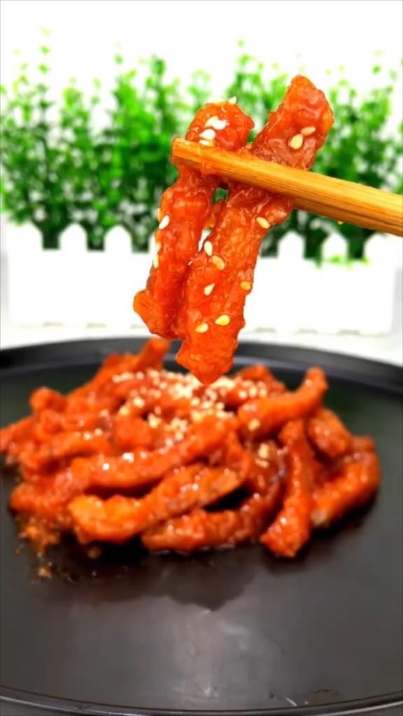 糖醋里脊（雪碧版）的做法-酸甜味炒菜譜