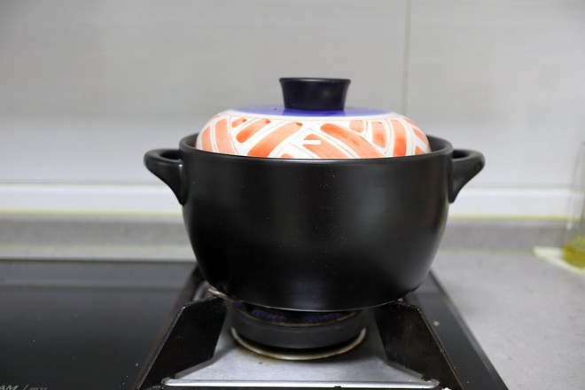 排骨燉蘿卜的做法-咸鮮味燉菜譜-易網健康養生網 排骨燉蘿卜的做法-咸鮮味燉菜譜