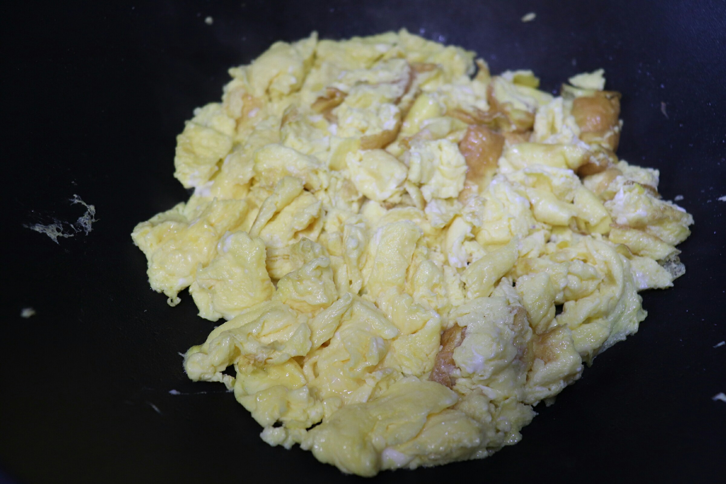 大蔥炒蛋的做法-醬香味炒菜譜