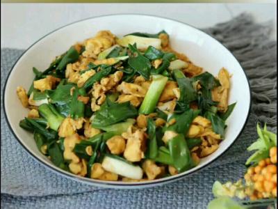 大蔥炒蛋的做法-醬香味炒菜譜
