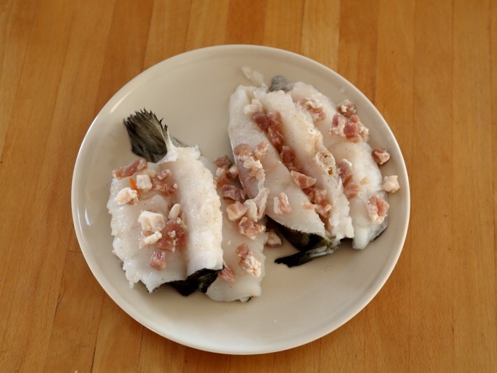 清蒸鱈魚的做法-咸鮮味煮菜譜-易網(wǎng)健康養(yǎng)生網(wǎng) 清蒸鱈魚的做法-咸鮮味煮菜譜